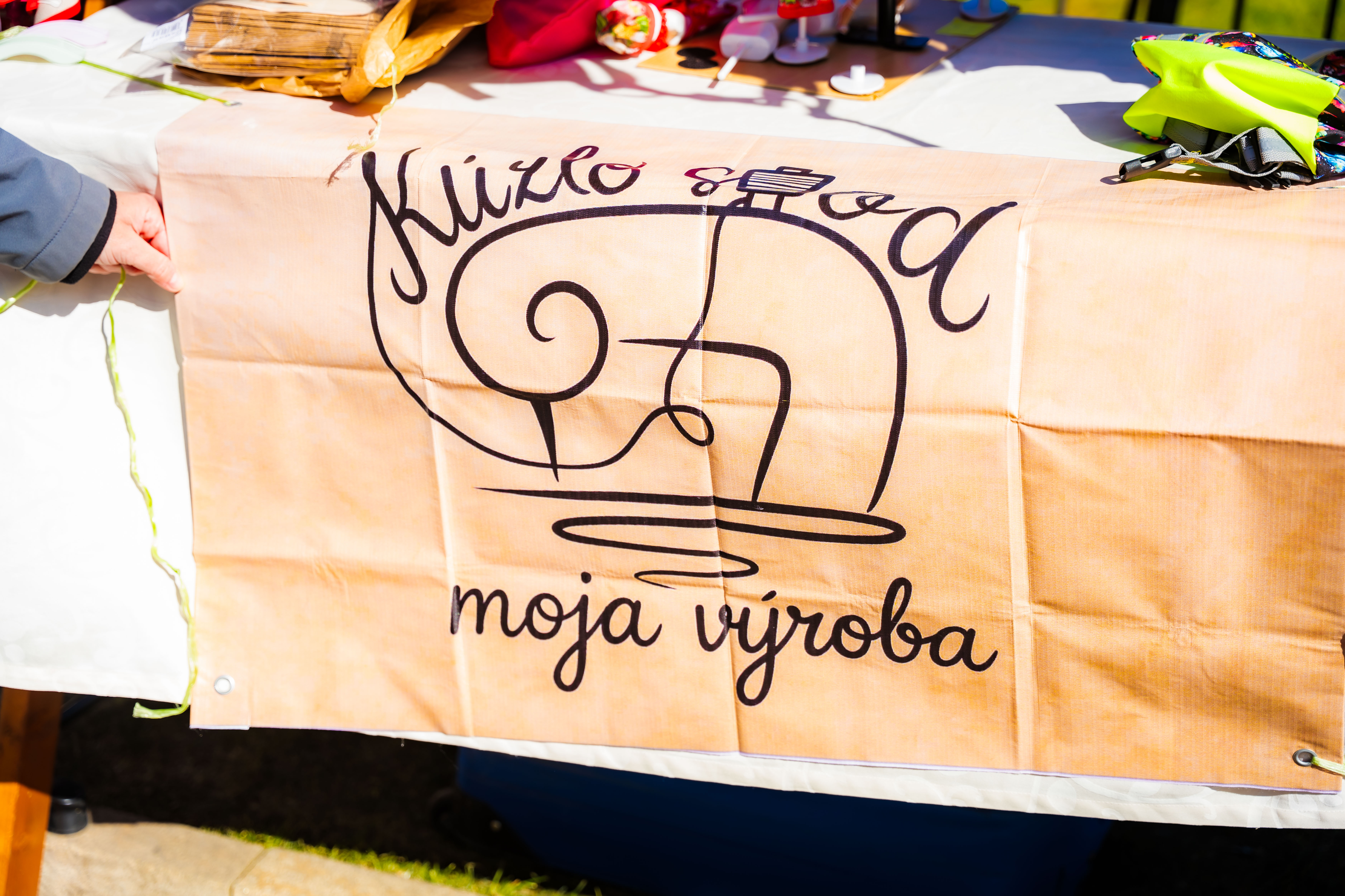 Trh tradicnych remesiel-1-26